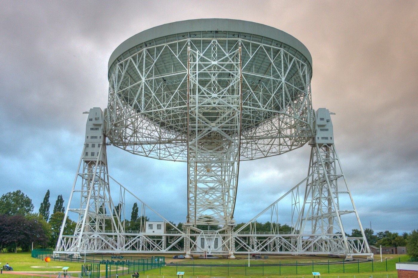 The Lovell Telescope at Jodrell Bank Observatory in Cheshire, its 76-metre dish tilted against a clear sky